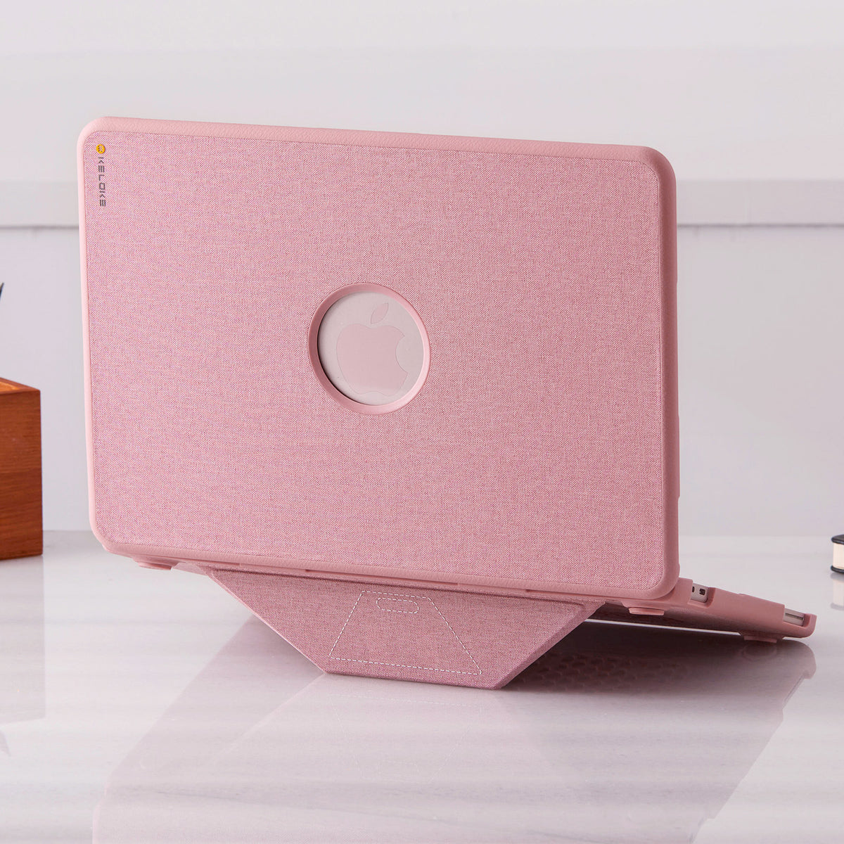 Weavlock Series Seamless Fit for MacBook Neo